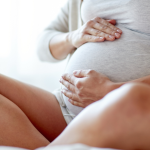 Dra. Thaline Neves explica como a medicina fetal atua no diagnóstico precoce das infecções congênitas e garante melhores desfechos.