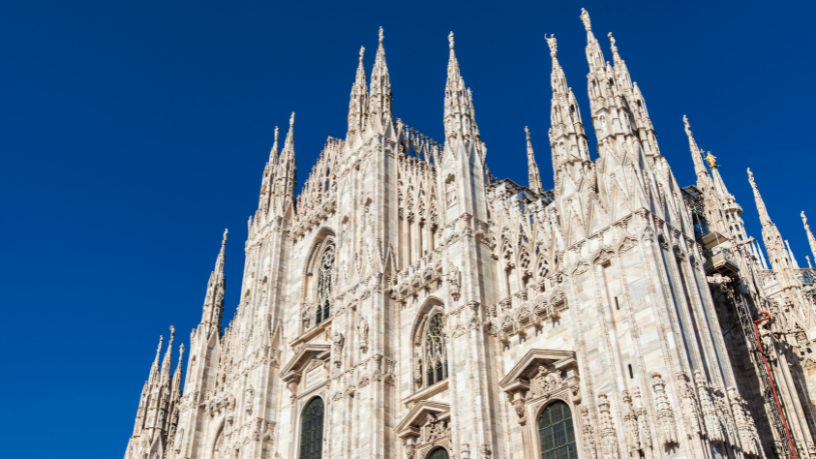 Para Alberto Toshio Murakami, cada catedral italiana é um capítulo vivo da história europeia.