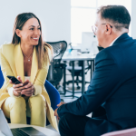 Conversas que transformam carreiras nascem de encontros que mudam rumos profissionais, reflete Vitor Barreto Moreira.