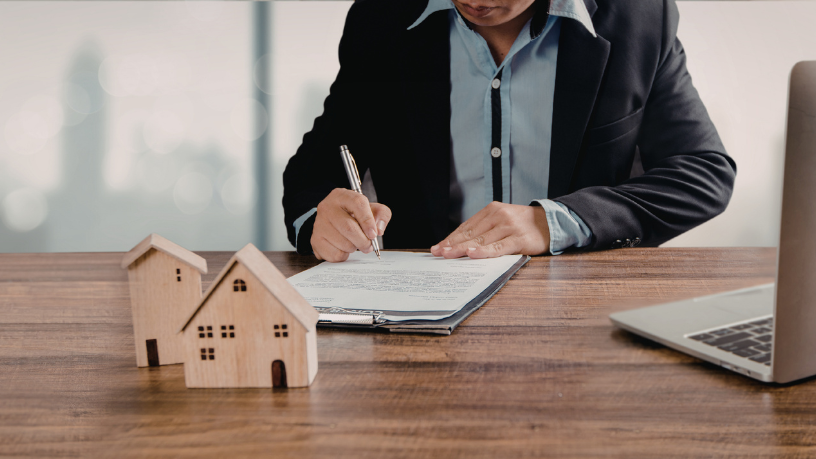 No mercado imobiliário, conforto vai além da estética e protege o patrimônio a longo prazo. Alex Nabuco Dos Santos reforça a importância da qualidade construtiva.