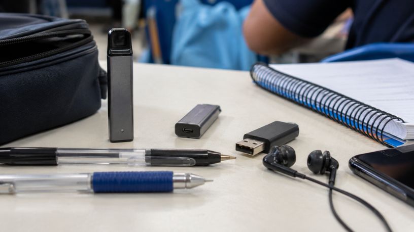 Os Perigos Ocultos do Vape e o Desafio Tecnológico no Combate ao Tabagismo Moderno